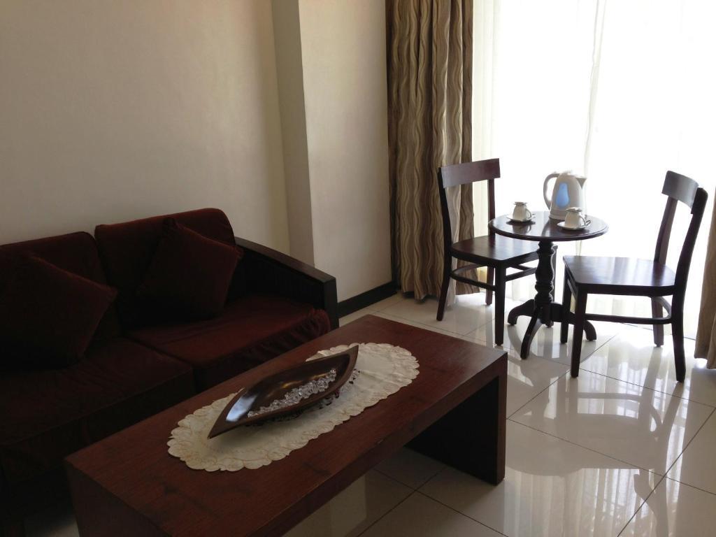 Soledad Suites Panglao Exterior photo
